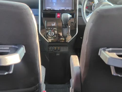 TOYOTA ROOMY 10